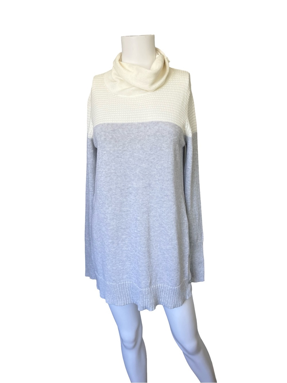 Tahari Colorblock Sweater Gray White Cowl Neck Knit Neutral Womens Size Medium